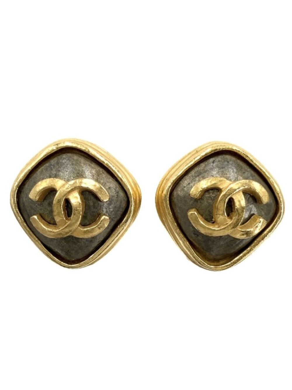 Chanel Earrings CC Logo Circle Vintage 97A Gold